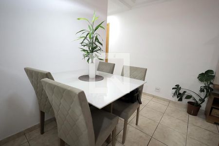 Sala de apartamento para alugar com 2 quartos, 50m² em Vila Metalúrgica, Santo André