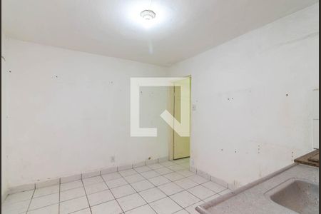 Sala e Cozinha de casa para alugar com 1 quarto, 30m² em Jardim Antartica, São Paulo