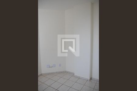 Quarto 02 de apartamento para alugar com 3 quartos, 76m² em Altos da Gloria, Goiânia