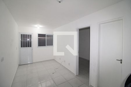 Sala / Cozinha de apartamento para alugar com 1 quarto, 32m² em Sítio do Mandaqui, São Paulo