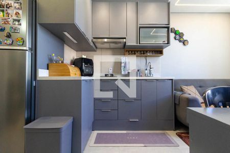 Sala, Cozinha e Área de Serviço de apartamento para alugar com 1 quarto, 25m² em Jardim America da Penha, São Paulo