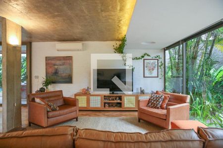 Sala  de casa à venda com 4 quartos, 520m² em Instituto de Previdência, São Paulo