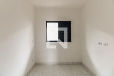 Quarto 1 de apartamento para alugar com 2 quartos, 38m² em Vila Carrão, São Paulo