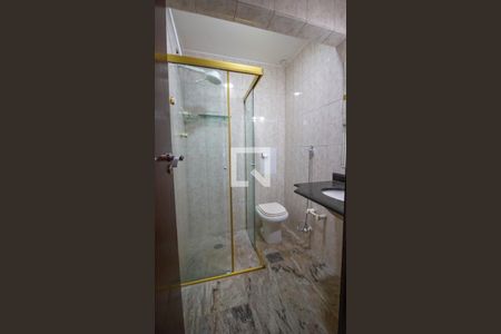 Banheiro da suíte de apartamento para alugar com 4 quartos, 186m² em Taguatinga, Brasília