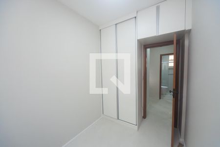 quarto 2 de apartamento para alugar com 3 quartos, 80m² em Buritis, Belo Horizonte