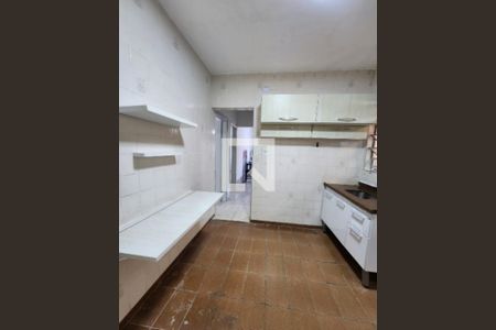 Banheiro de casa para alugar com 2 quartos, 160m² em Saboó, Santos