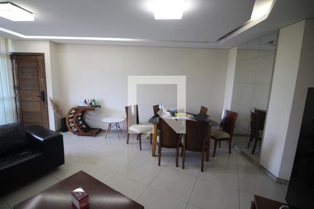 Sala de apartamento à venda com 3 quartos, 100m² em Eldorado, Contagem