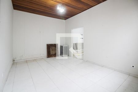 Sala de casa de condomínio à venda com 2 quartos, 115m² em Vila Claudia, São Paulo