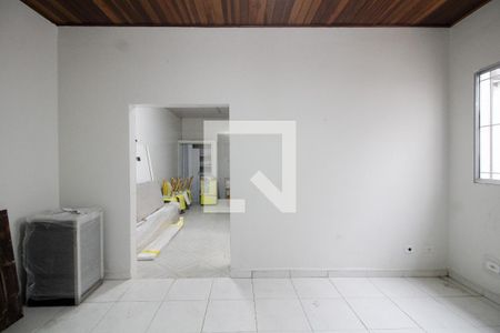 Sala de casa de condomínio à venda com 2 quartos, 115m² em Vila Claudia, São Paulo