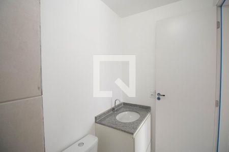 Banheiro de apartamento para alugar com 2 quartos, 36m² em Vila Maria, São Paulo