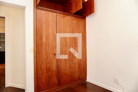 Quarto 1 de apartamento à venda com 3 quartos, 105m² em Estoril, Belo Horizonte