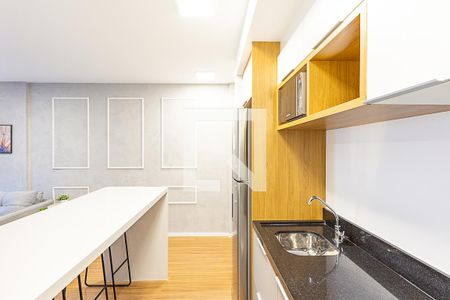 Cozinha de apartamento à venda com 1 quarto, 45m² em Indianópolis, São Paulo