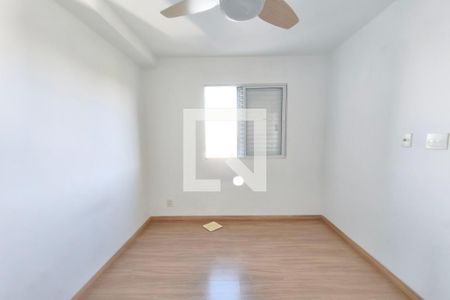 Quarto 2 de apartamento para alugar com 2 quartos, 40m² em Jardim Ipaussurama, Campinas