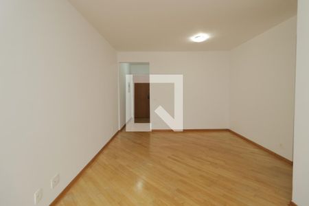 Sala de apartamento para alugar com 3 quartos, 79m² em Aclimação, São Paulo