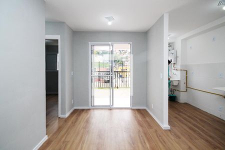 Sala de apartamento para alugar com 2 quartos, 61m² em Recanto Vista Alegre, Cotia