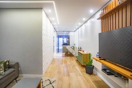 Casa para alugar com 2 quartos, 250m² em Taboão, Diadema