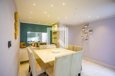 Sala de jantar  de casa para alugar com 2 quartos, 250m² em Taboão, Diadema