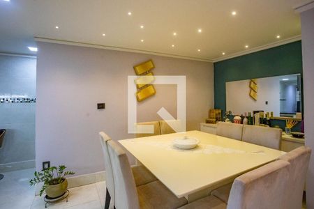 Sala de jantar  de casa para alugar com 2 quartos, 250m² em Taboão, Diadema