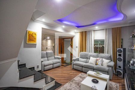 Sala  de casa para alugar com 2 quartos, 250m² em Taboão, Diadema