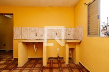 Cozinha e Área de Serviço de casa para alugar com 1 quarto, 35m² em Jardim Julieta, São Paulo