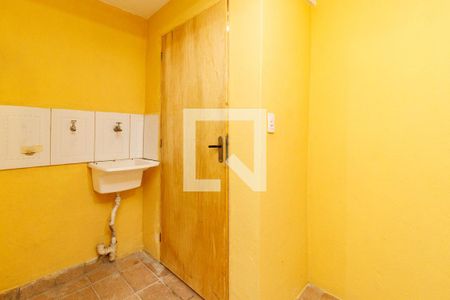 Cozinha e Área de Serviço de casa para alugar com 1 quarto, 35m² em Jardim Julieta, São Paulo
