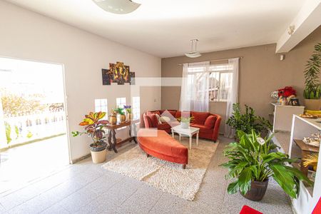 Sala de casa para alugar com 7 quartos, 544m² em Céu Azul, Belo Horizonte