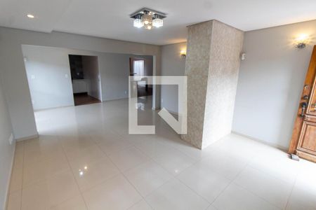 SALA de casa para alugar com 3 quartos, 210m² em Chácara da Barra, Campinas