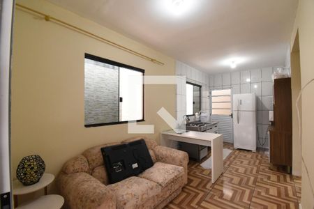 Sala/Cozinha de casa para alugar com 2 quartos, 80m² em Capão da Imbuia, Pinhais