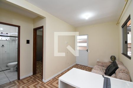 Sala/Cozinha de casa para alugar com 2 quartos, 80m² em Capão da Imbuia, Pinhais
