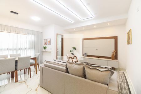 Sala  de casa à venda com 3 quartos, 136m² em Chácara Santo Antônio (zona Leste), São Paulo
