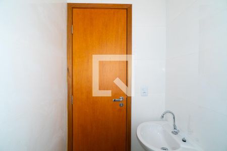 Banheiro de apartamento para alugar com 1 quarto, 26m² em Jardim Oriental, São Paulo