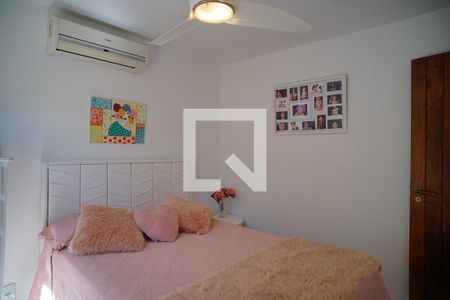 Quarto 1 de casa de condomínio à venda com 4 quartos, 450m² em Camboinhas, Niterói