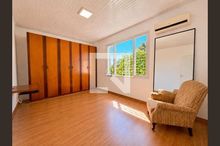 Quarto 2 de casa para alugar com 3 quartos, 180m² em Trindade, Florianópolis