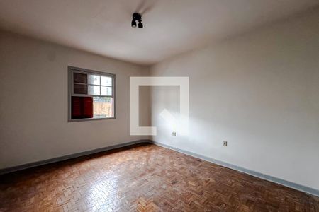 Quarto de casa para alugar com 1 quarto, 90m² em Pari, São Paulo