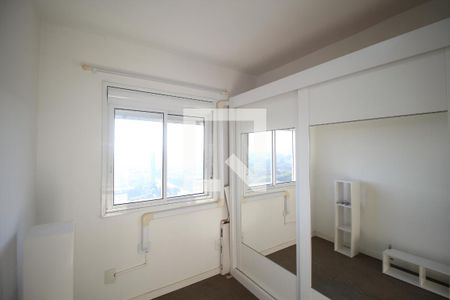 Quarto 1 de apartamento para alugar com 2 quartos, 50m² em Humaitá, Porto Alegre