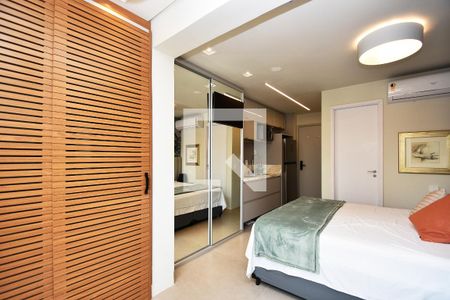 varanda sala de kitnet/studio para alugar com 1 quarto, 26m² em Pinheiros, São Paulo