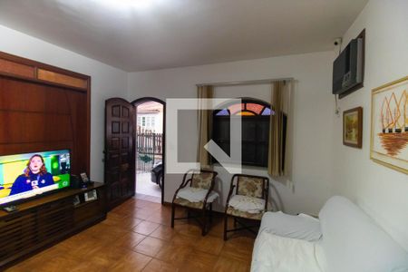 Sala de casa à venda com 4 quartos, 225m² em Santa Rosa, Niterói