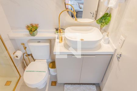 Banheiro de kitnet/studio para alugar com 1 quarto, 25m² em Pinheiros, São Paulo
