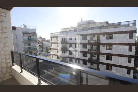 Apartamento para alugar com 3 quartos, 150m² em Passagem, Cabo Frio