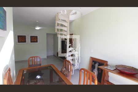 Apartamento para alugar com 3 quartos, 150m² em Passagem, Cabo Frio