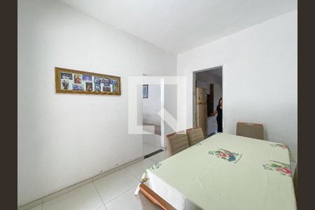 Casa para alugar com 3 quartos, 360m² em Santa Maria, Belo Horizonte
