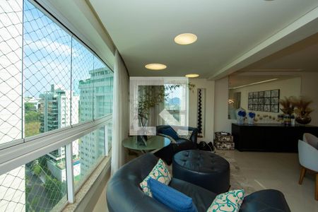 Sala de apartamento à venda com 4 quartos, 199m² em Belvedere, Belo Horizonte