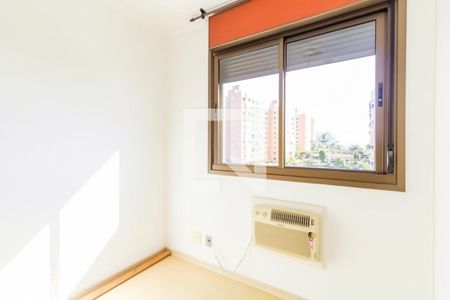 Quarto de apartamento para alugar com 3 quartos, 78m² em Jardim Carvalho, Porto Alegre