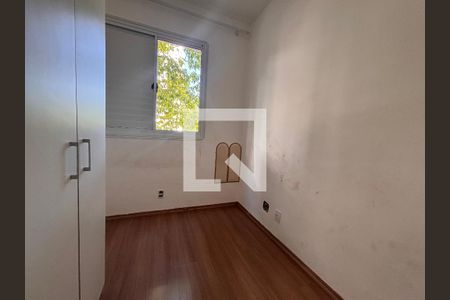 Quarto 1 de apartamento à venda com 3 quartos, 56m² em Jardim Cocaia, Guarulhos
