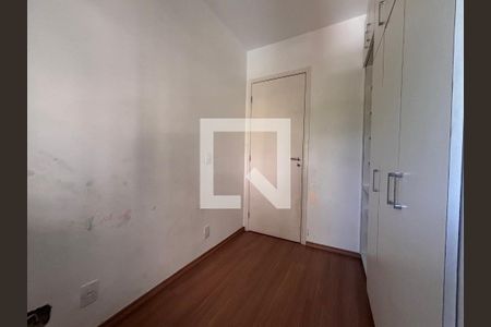 Quarto 1 de apartamento à venda com 3 quartos, 56m² em Jardim Cocaia, Guarulhos