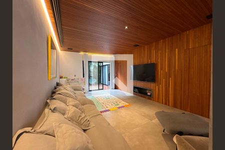 Sala de casa de condomínio à venda com 4 quartos, 407m² em Barra da Tijuca, Rio de Janeiro