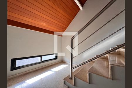 Escada de casa de condomínio à venda com 4 quartos, 407m² em Barra da Tijuca, Rio de Janeiro