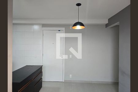 Sala  de apartamento para alugar com 2 quartos, 40m² em Jardim Gracinda, Guarulhos
