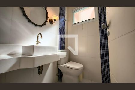 Banheiro de casa de condomínio para alugar com 3 quartos, 370m² em Loteamento Banespa, Vinhedo