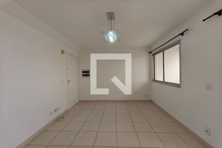 Sala de apartamento para alugar com 3 quartos, 74m² em Jardim Aurelia, Campinas